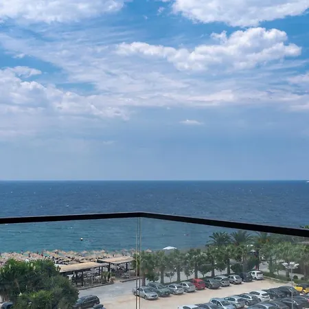 アパート Horizon - Beachfront Sarandë